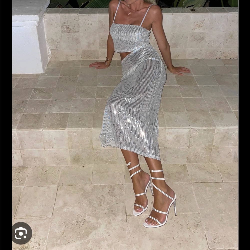 Josefine HJ x NAKD sequin midi skirt